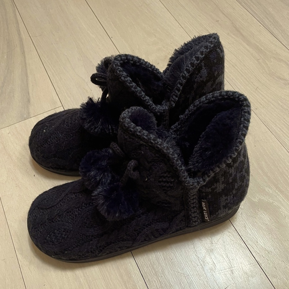Mukluks slipper boots